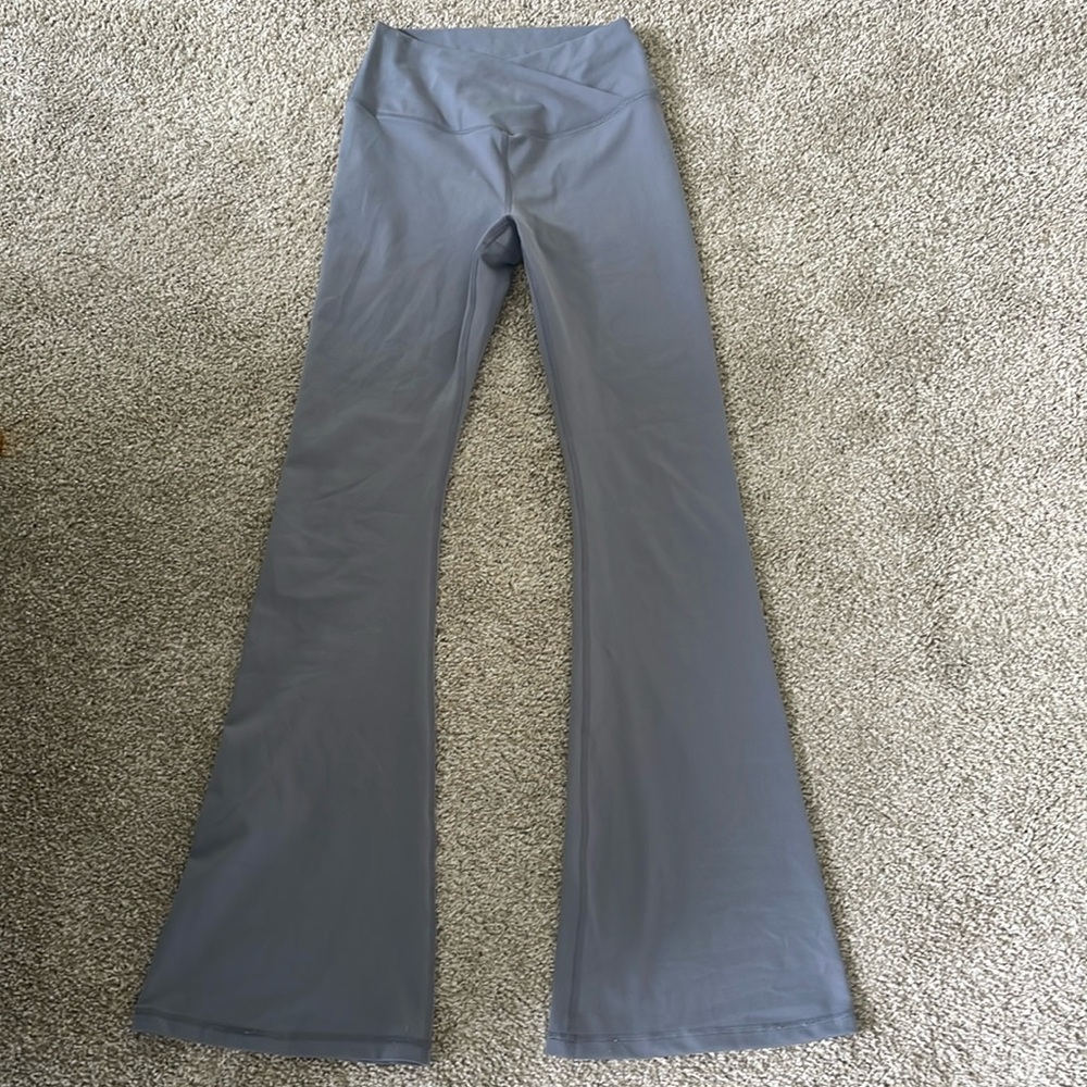 Yogalicious Grey V Front Flared Legging